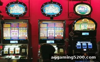 免费旋转游戏如何重塑奇幻玩法社交体验？官方入口与策略平衡全解析